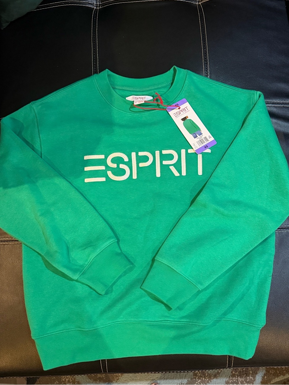 ESPRIT Women’s xs green crewneck  Pullover Sweatshirt Long Sleeve Costco NWT Vir
